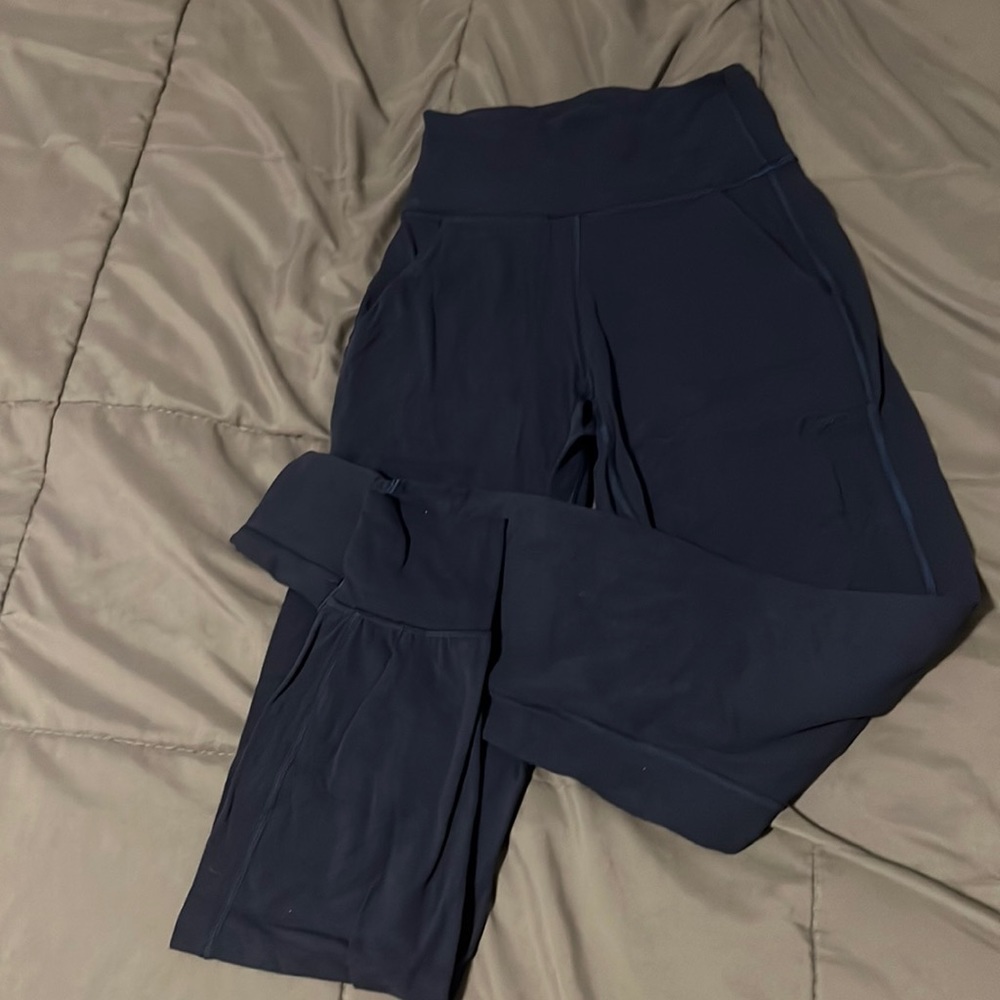 Lululemon navy blue jeggings